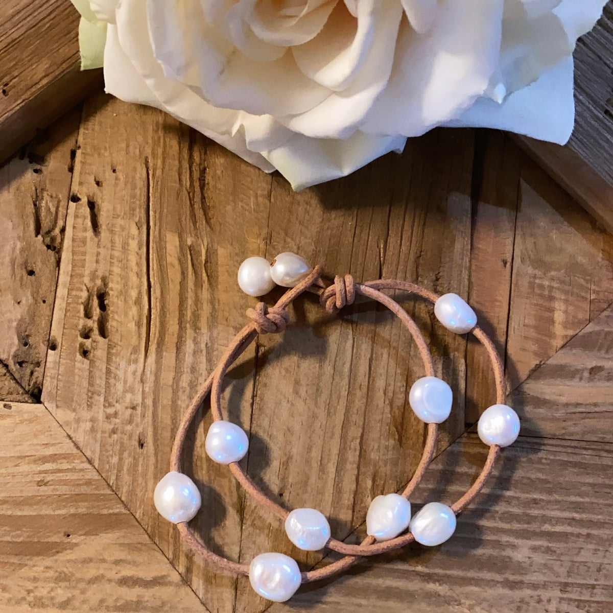 Leather & Pearl Bracelet - Double strand