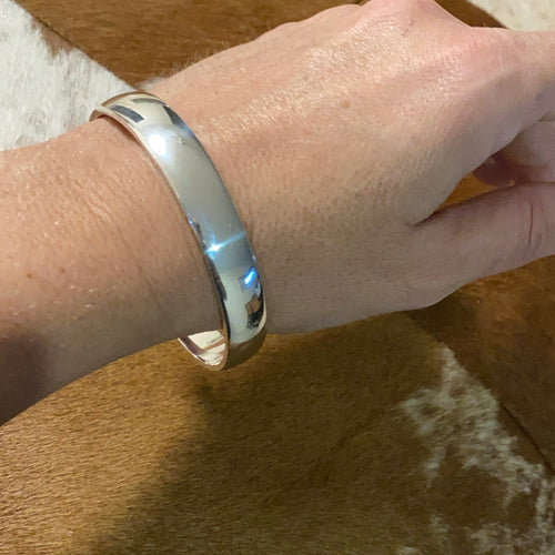 Solid Sterling Silver Bangle (round)