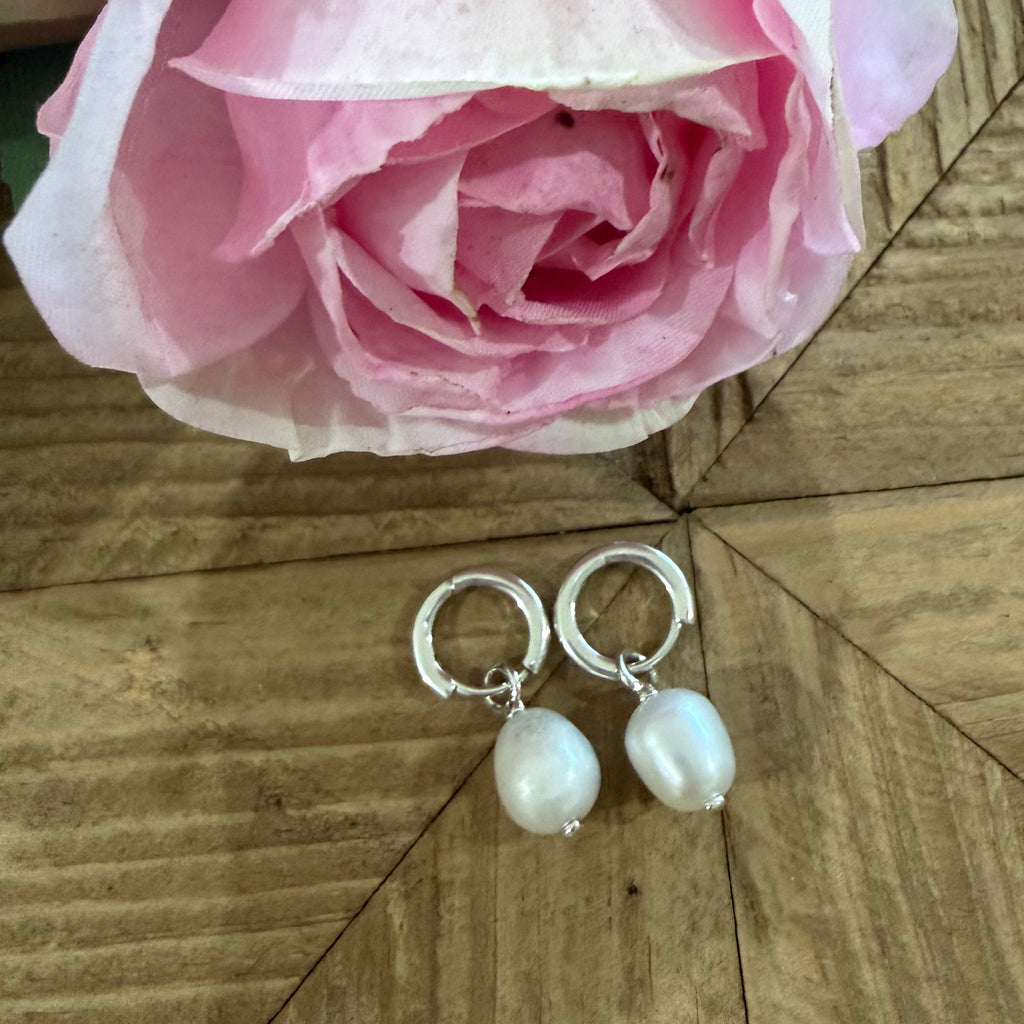 Huggie Hoops w/ Small Oval Pearl