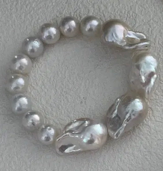 Baroque Pearl / Edison Pearl Bracelet