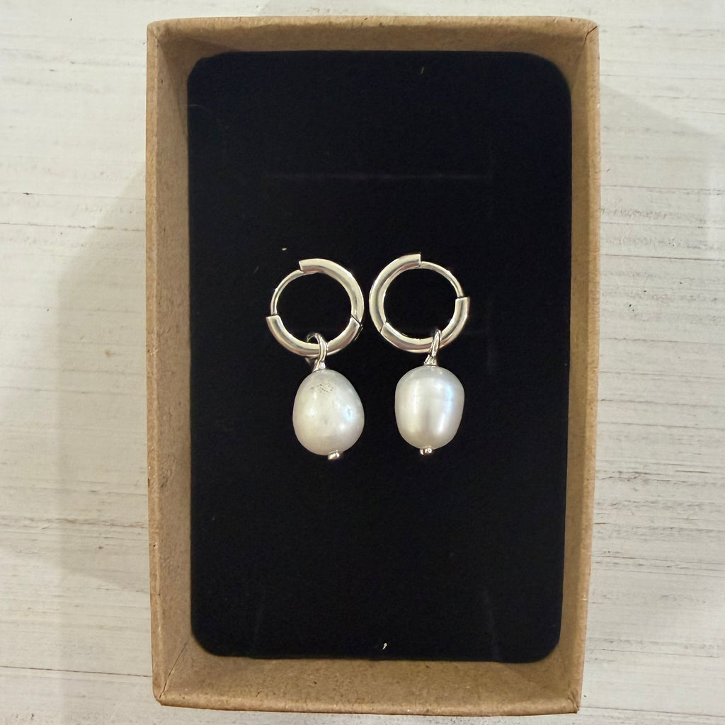 Huggie Hoops w/ Small Oval Pearl