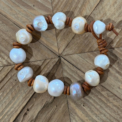 Leather & Pearl Bracelet - Single Strand
