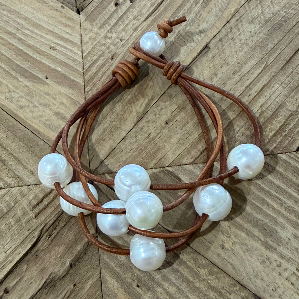 Leather & Pearl Bracelet - 4x Strand
