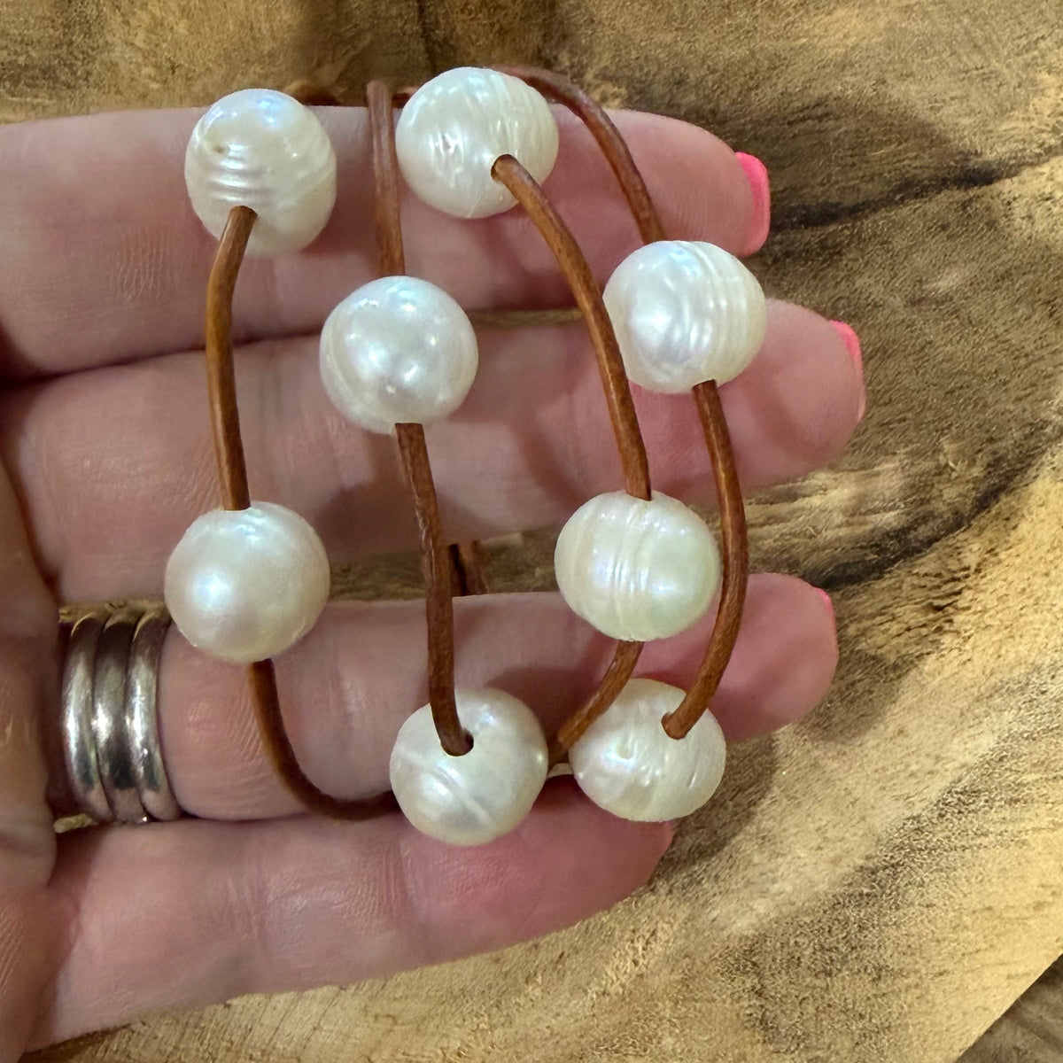 Leather & Pearl Bracelet - 4x Strand