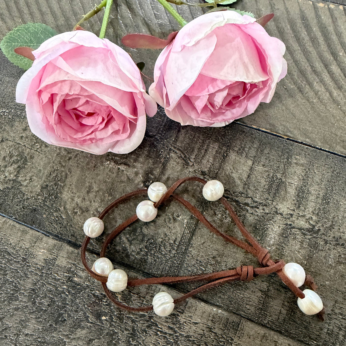 Leather & Pearl Bracelet - Double strand